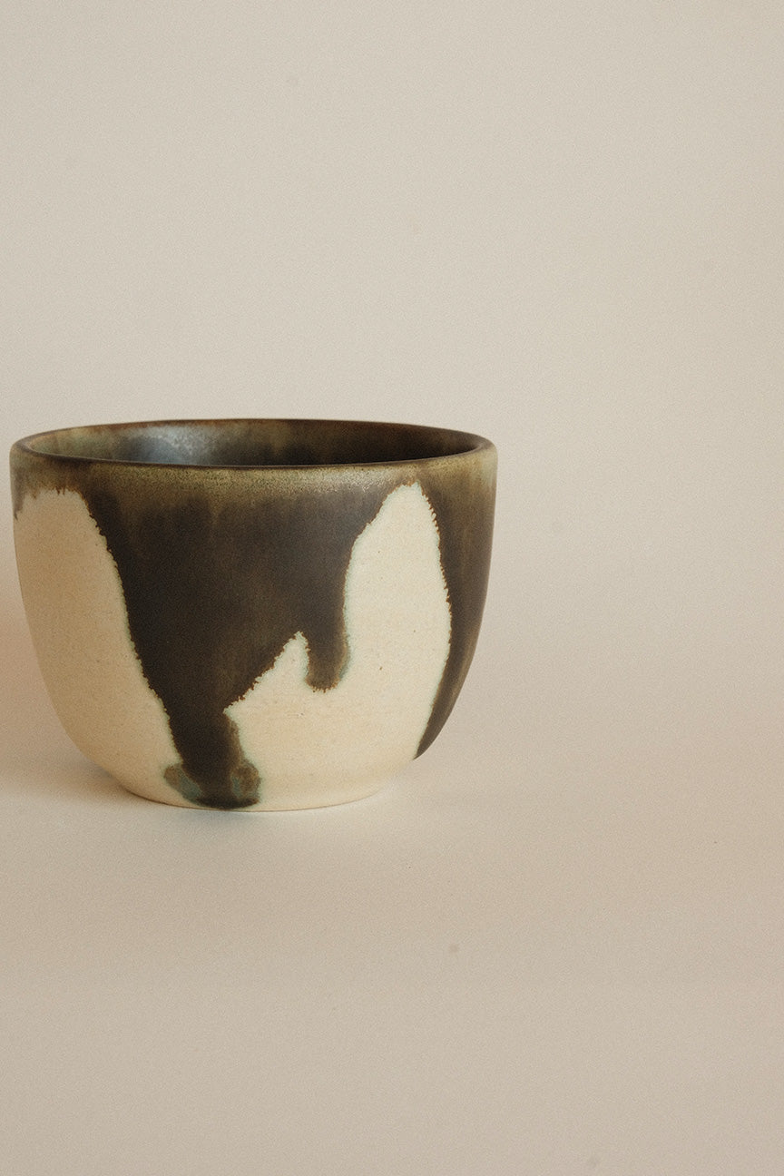 Wide Espresso Cup in Flow