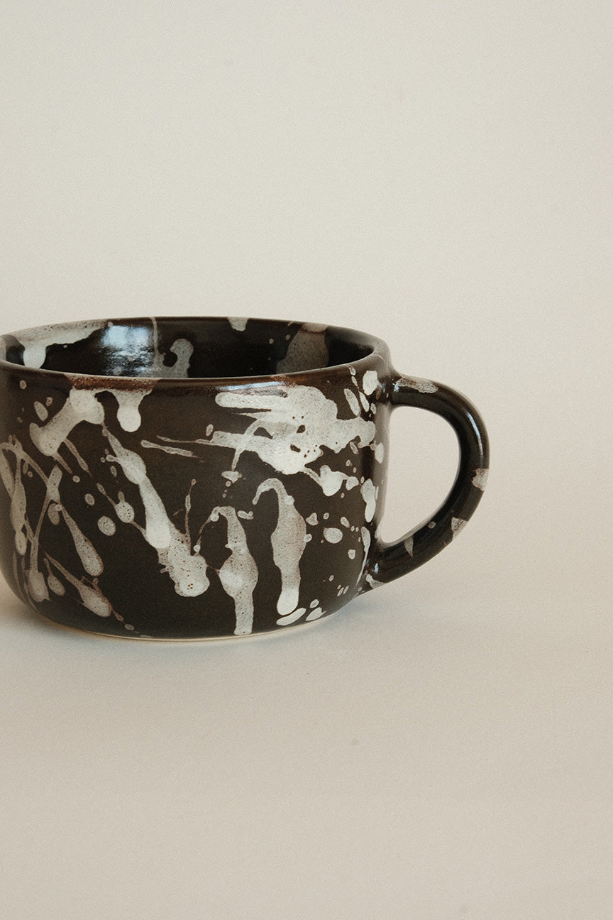 Essential Mug in Splash