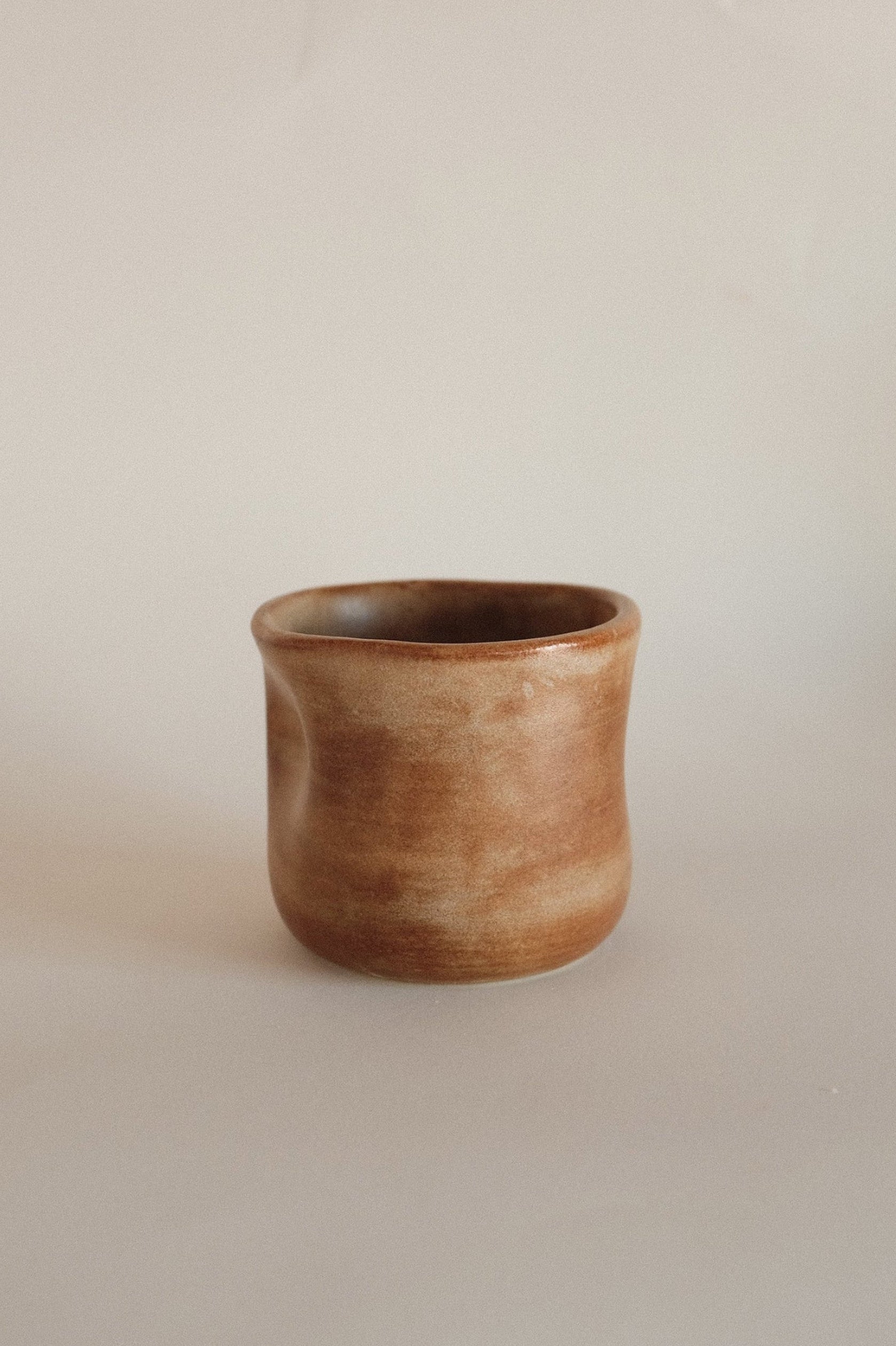 Thumb Cup in Sandy