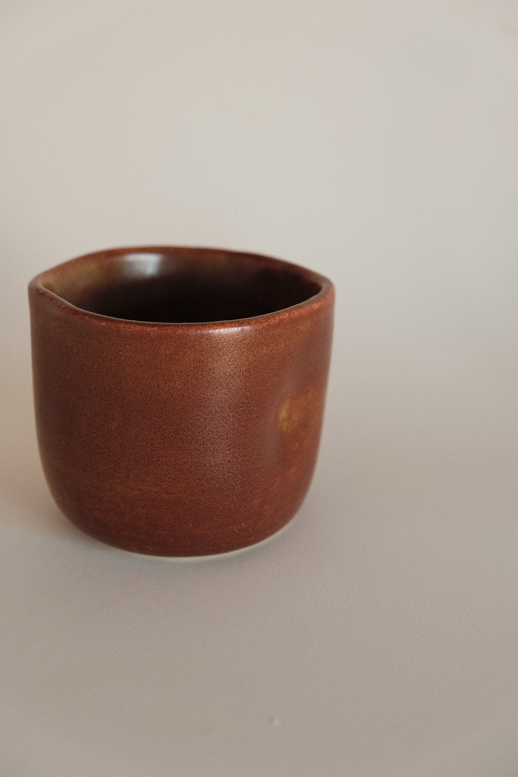 Thumb Cup in Terracotta