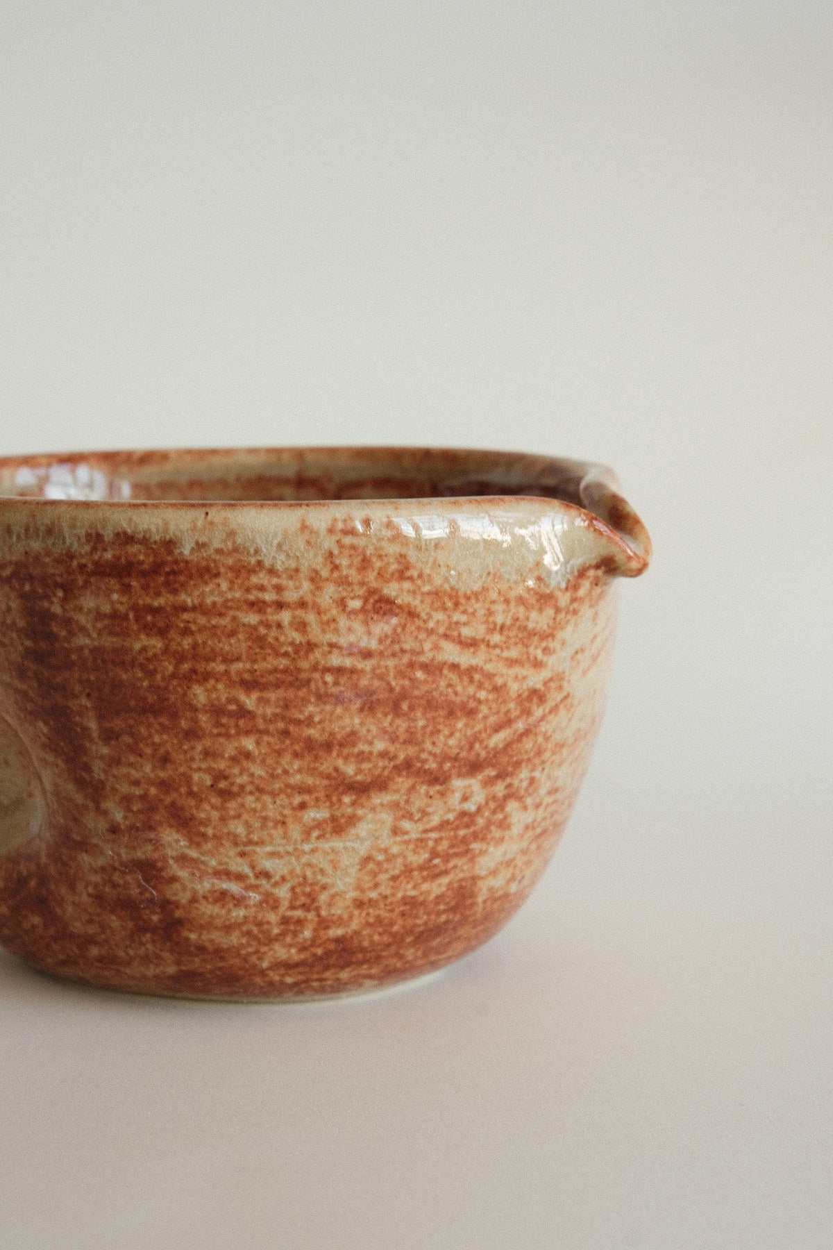 Thumb Matcha Bowl in Blush Clay