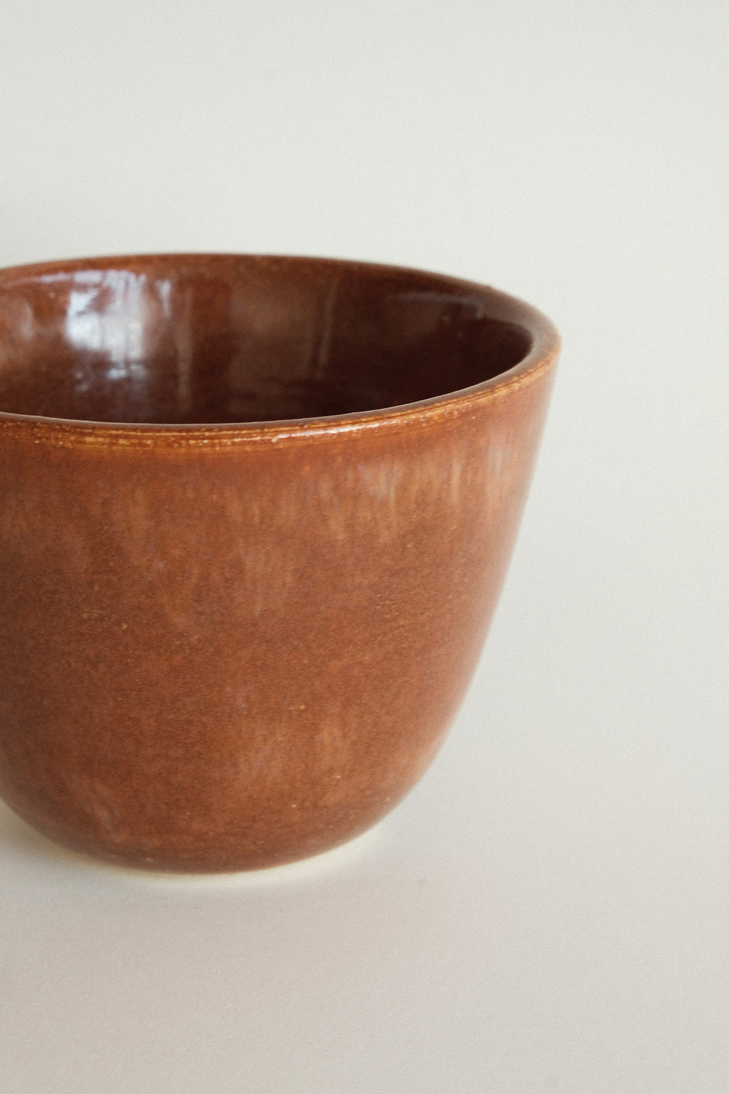 Wide Cup in Cinnamon
