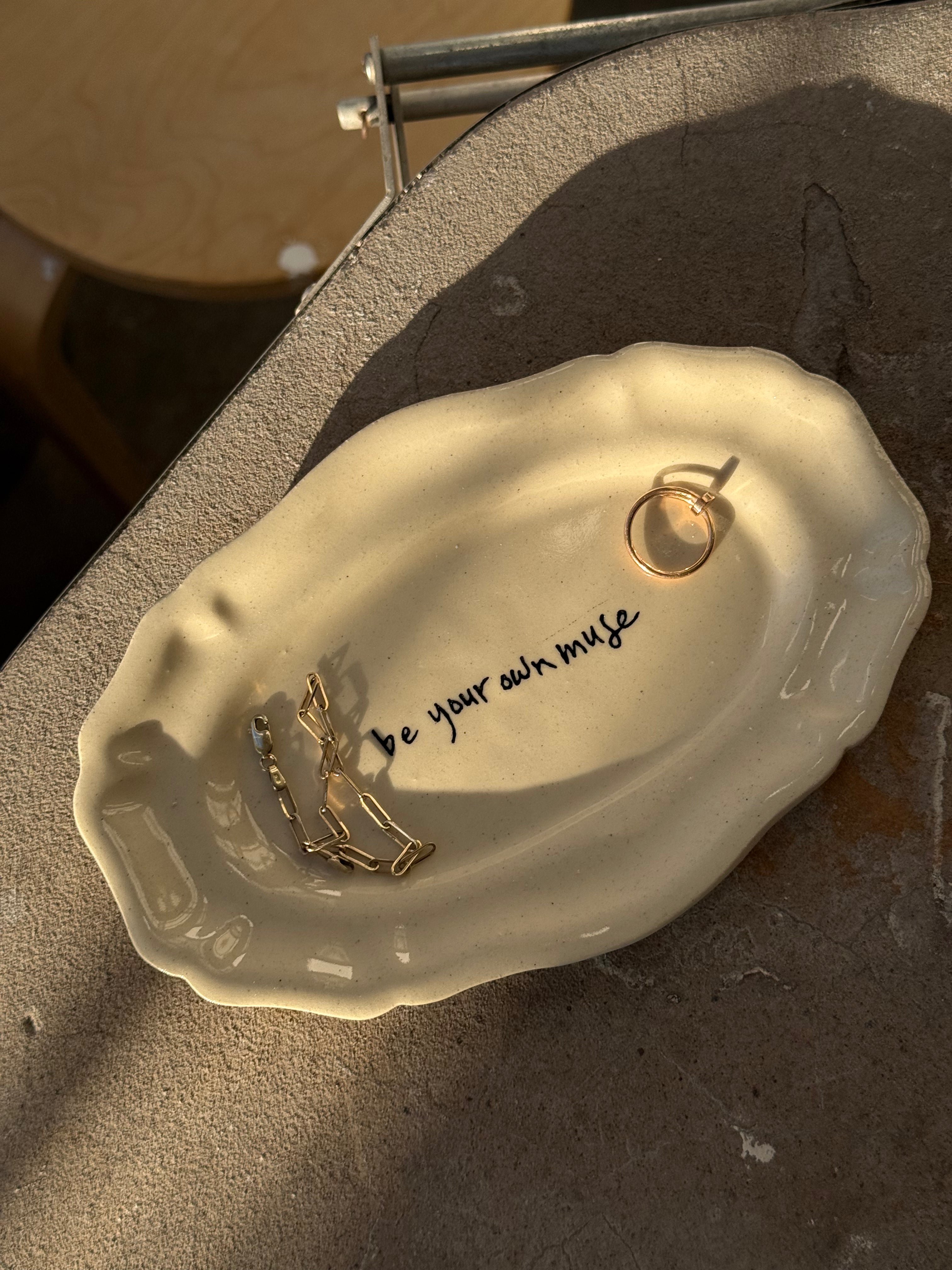 Vintage Notes Tray